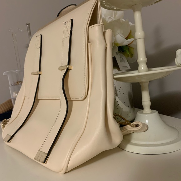 Classy backpack - Picture 2 of 7